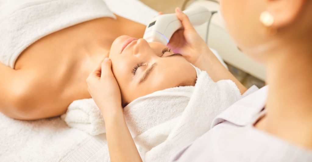 Procedimentos Estéticos Não Invasivos